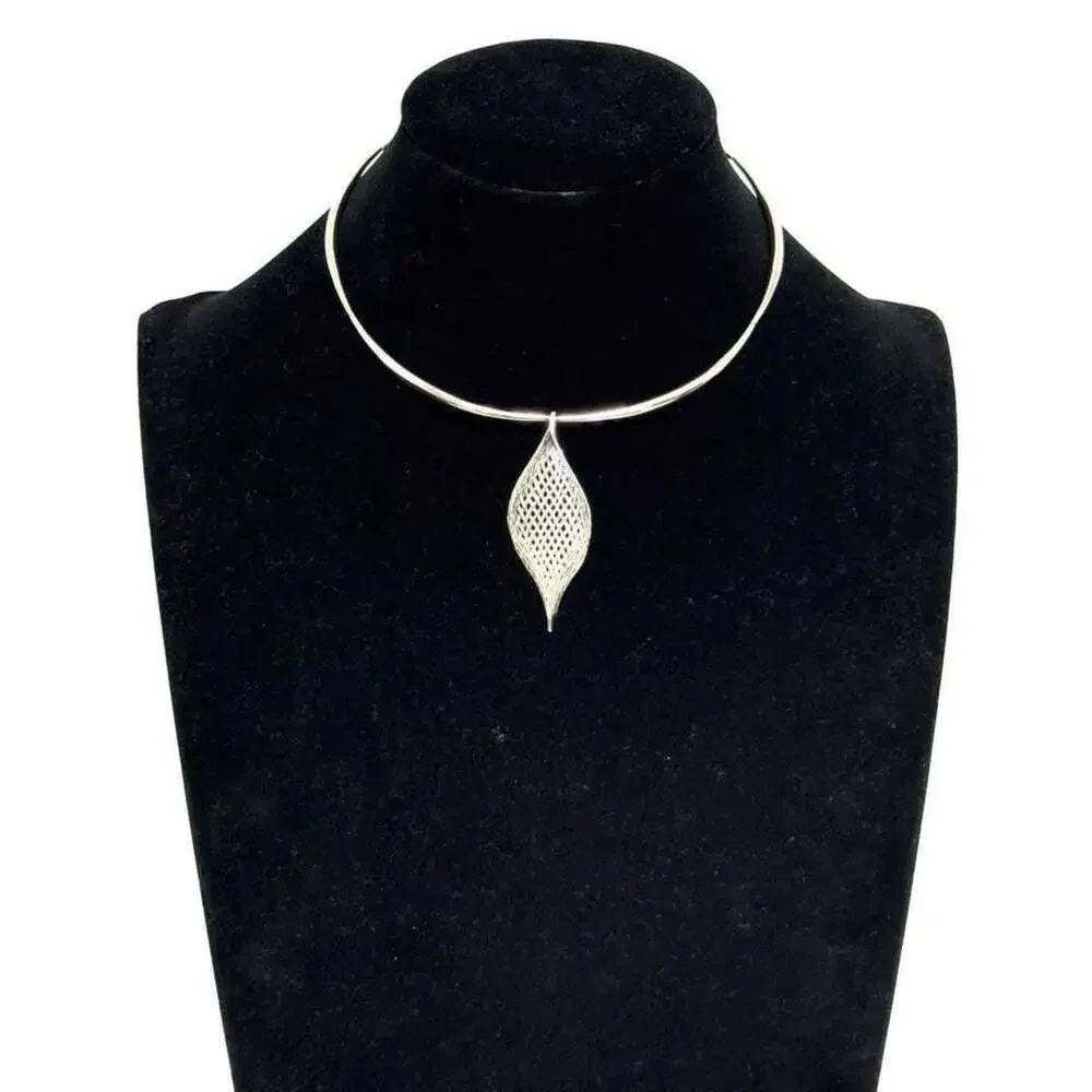 TIFFANY Silver Necklace